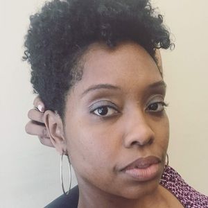 Meet your Posher, Mia